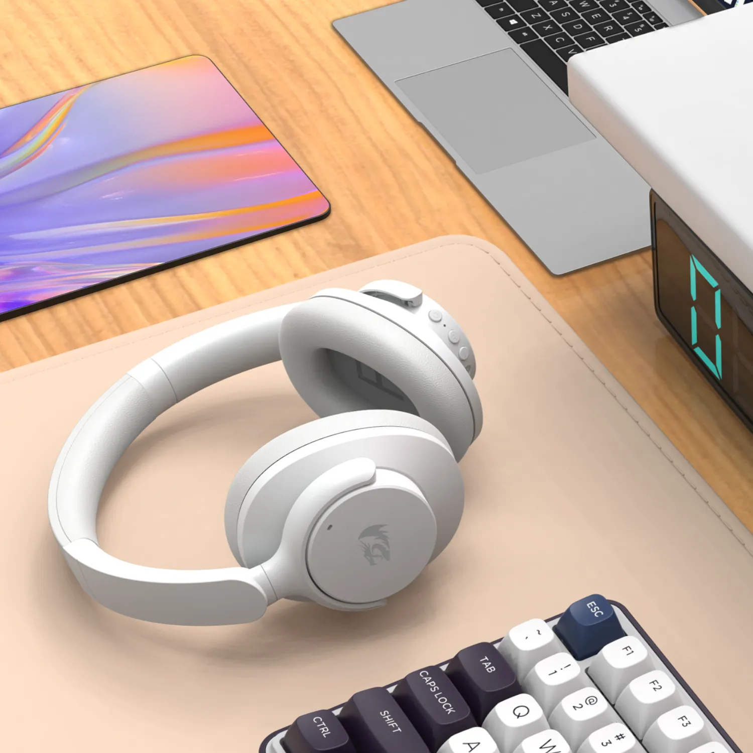 RD-H610G_Redragon-H610-VIBECORE-ANC-Bluetooth-Wireless-Over-ear-Headphones-–-White_wr_08a-converti-depuis-jpg